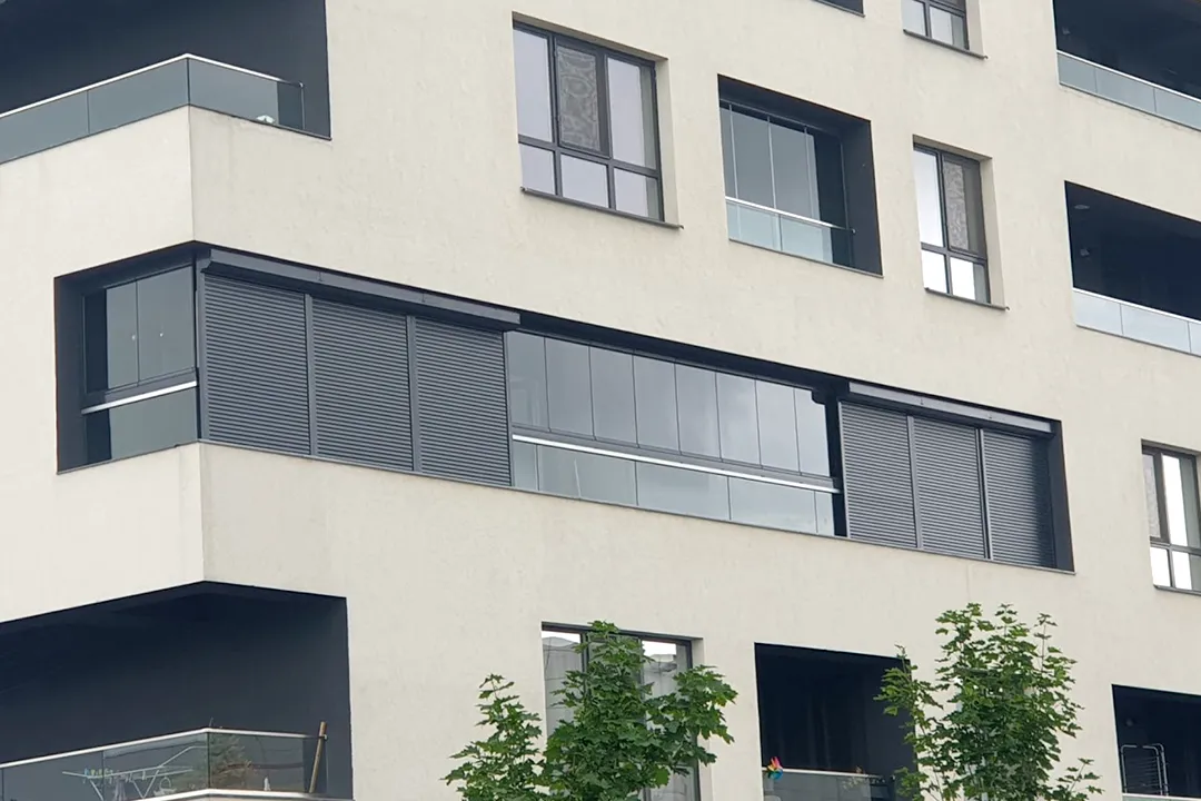 rulou exterior inchidere balcon sticla